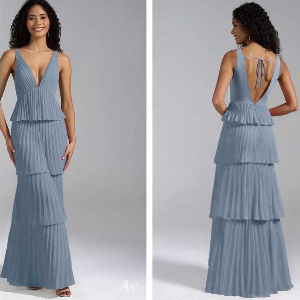 Chic Blue Layered Maxi Dress